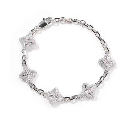 The ice princess bracelet
