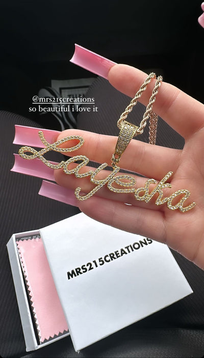 The Layeska necklace