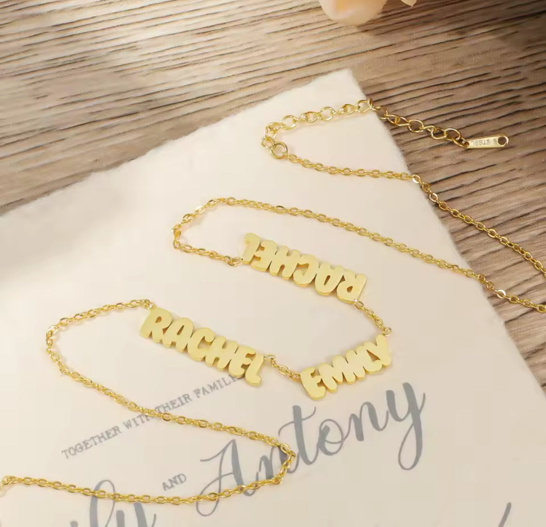 3 name retro name necklace