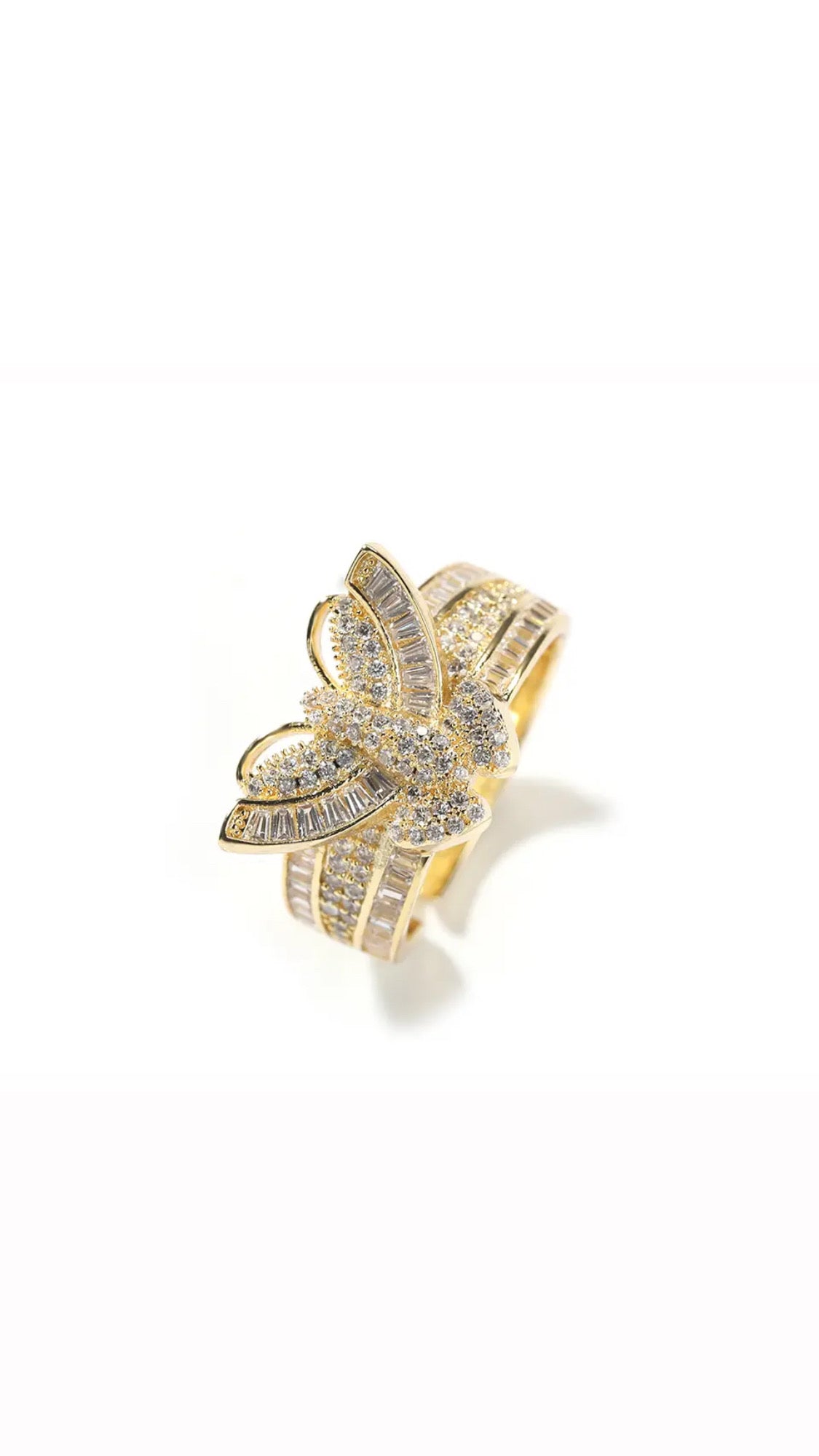 Adjustable cute butterfly ring