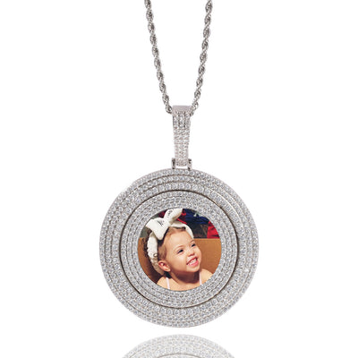 The Spinner Photo Pendent