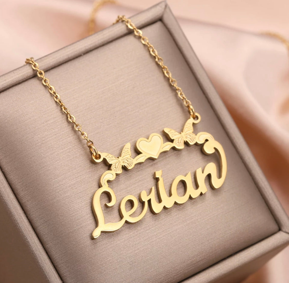 The Lerian Necklace