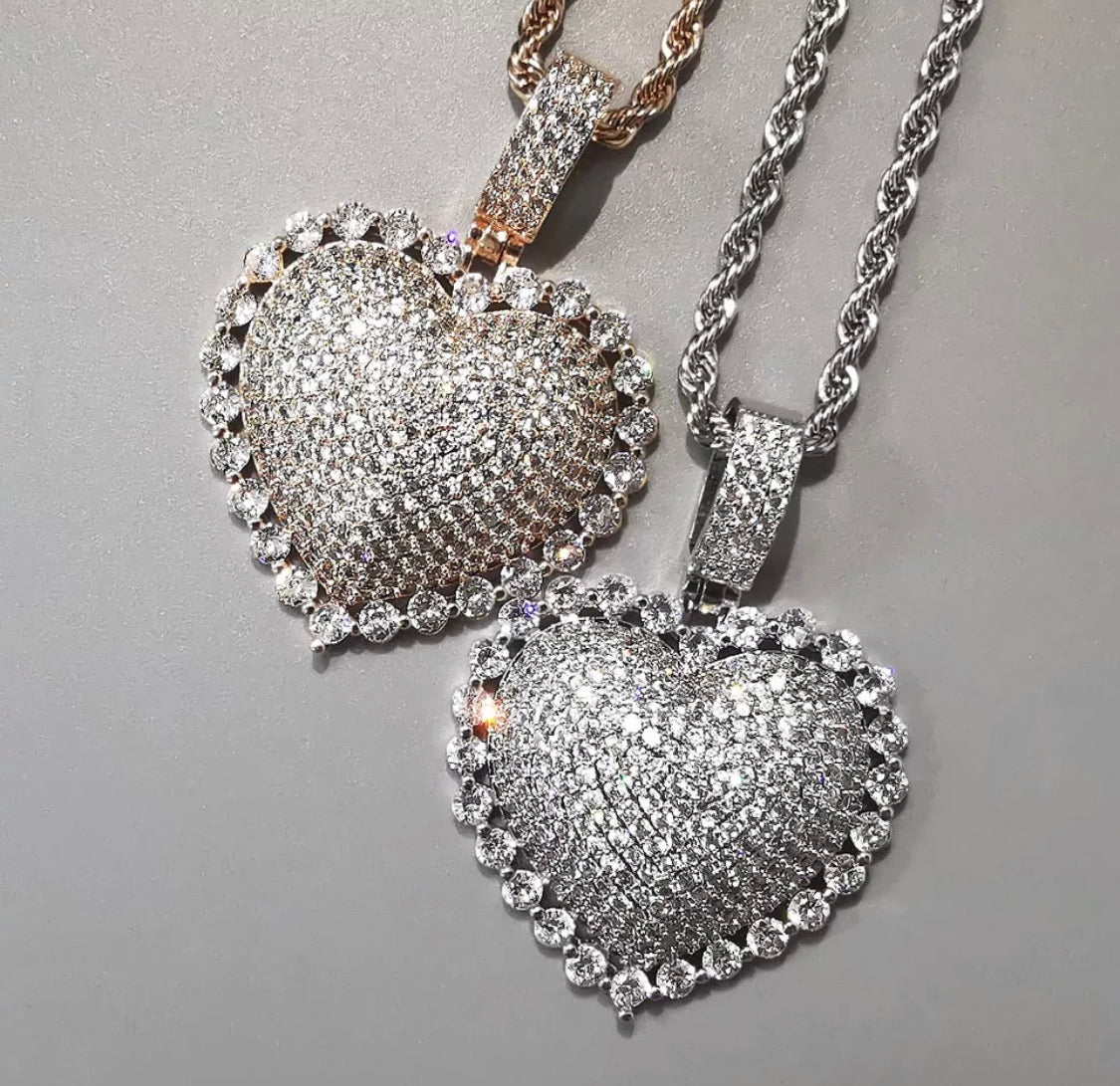 Love in My heart pendent with necklace